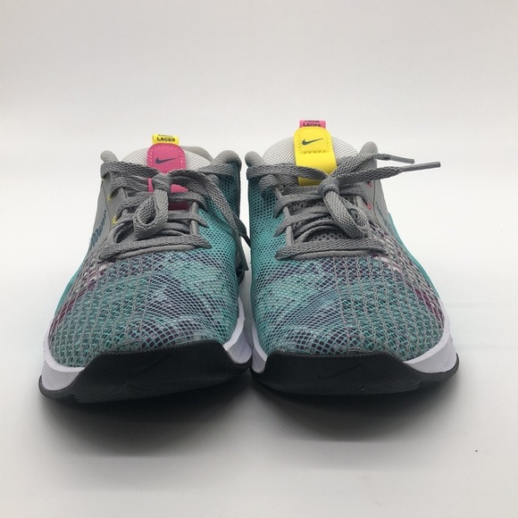 Womens Nike Metcon 8 Training Shoes DQ0302-001 USED size 8 - Picture 2 of 11